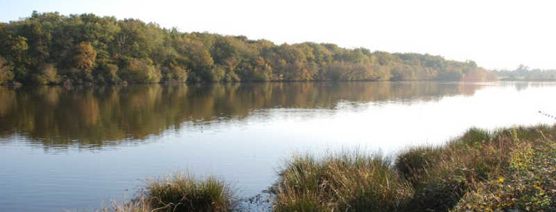 Slide Etang De mont lake